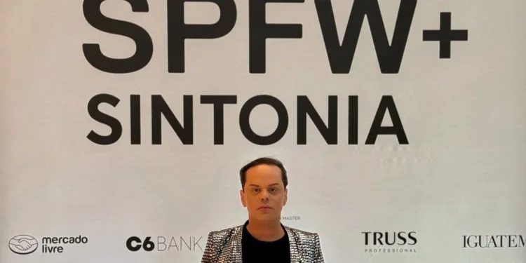 Facetas,  Brilho e  Profissionalismo