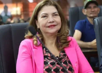 Vereadora Lene Petecão segue internada no hospital Santa Juliana; veja nota sobre o estado de saúde