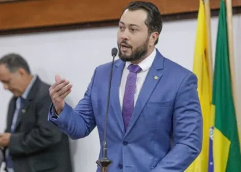 Acre gastou mais de R$ 200 milhões com cargos comissionados em 2023, aponta Jarude