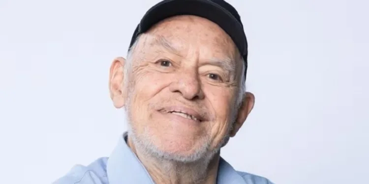 Morre Silvio Luiz, uma das maiores vozes do futebol brasileiro, aos 89 anos