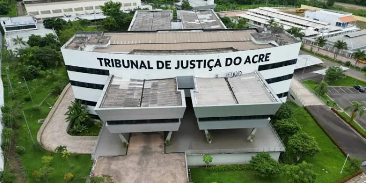 Concurso do TJAC: prova para Analista Judiciário ocorre neste domingo (12)