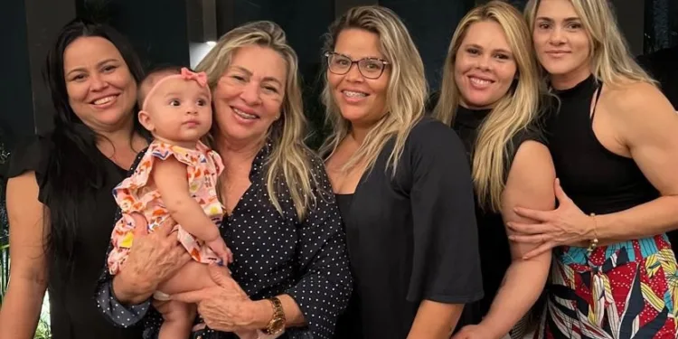 “Trabalhar com elas é muito especial “, diz mãe que inspirou filhas a seguirem mesma profissão