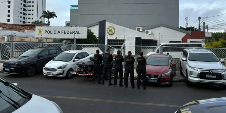 PF do AC reprime organização criminosa envolvida em grilagem e apreende mais de R$ 100 milhões em bens