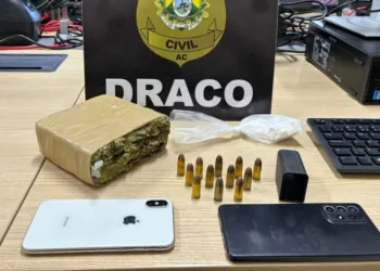 Operação policial realiza 11 mandados e prende oito pessoas em Rio Branco