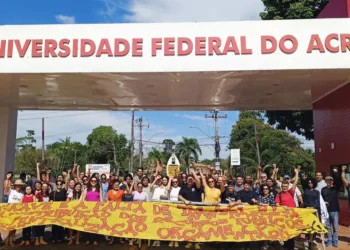 Greve de professores da Ufac deve encerrar na próxima semana; entenda