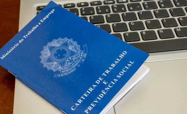 Quase 50 vagas de emprego são ofertadas pelo Sine Acre nesta segunda-feira (24)