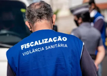 Falso agente de Vigilância Sanitária é preso ao tentar extorquir comerciantes no Acre