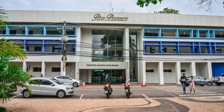 Prefeitura de Rio Branco divulga convocação de aprovados no concurso público para posse