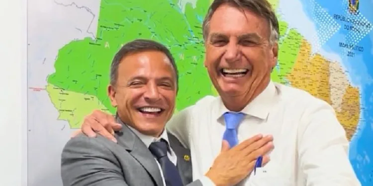 Bolsonaro comemora pré-candidatura a vice de Alysson Bestene: “Bem-vindo! Boa sorte”
