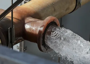 Lei garante tarifa social de água e esgoto para pessoas de baixa renda