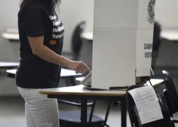 Eleições 2024: o que o eleitor precisa saber para votar neste domingo em Rio Branco