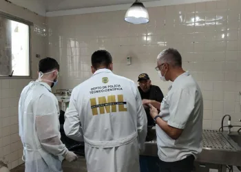 Acre aprova lei que exige salas de atendimento humanizado para crianças e adolescentes vítimas de violência nos IMLs