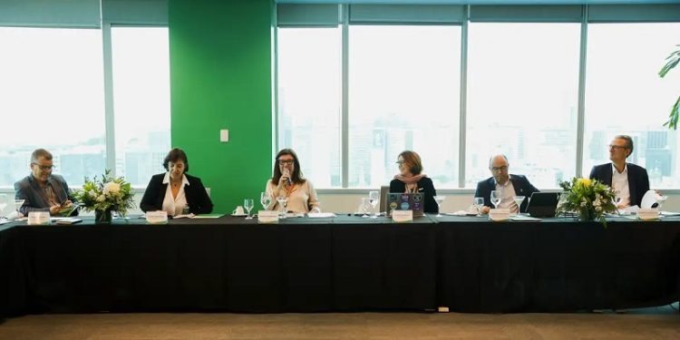 Gás natural ficará 1,41% mais barato em novembro, diz Petrobras