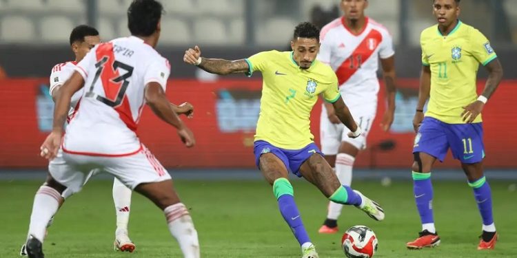 Brasil enfrenta seleção peruana em Brasília pelas eliminatórias