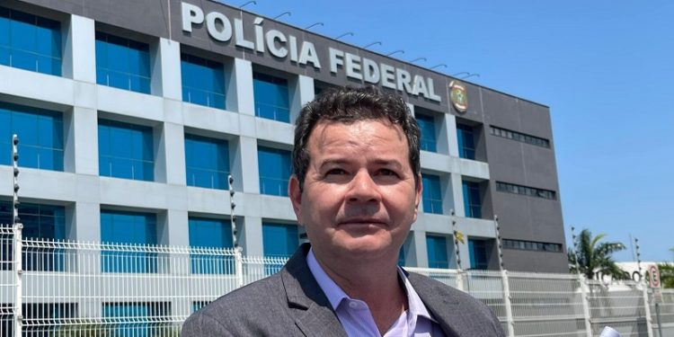 Mensagens de ameaças contra o prefeito Tião Bocalom são investigadas pela Polícia Civil