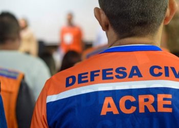 Em Rio Branco, Defesa Civil alerta sobre riscos climáticos e erosão em área comercial