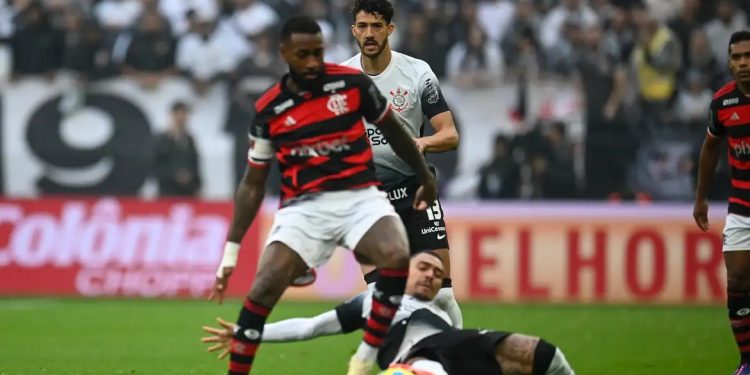 Copa do Brasil: Flamengo segura empate com Corinthians e chega à final