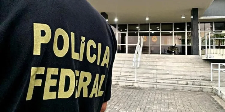 PF apreende cerca de R$ 46 mil por suspeita de crime eleitoral no AC