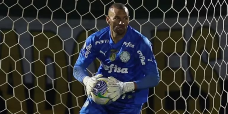 Após lesão de Alisson, goleiro acreano Weverton é convocado para a seleção brasileira