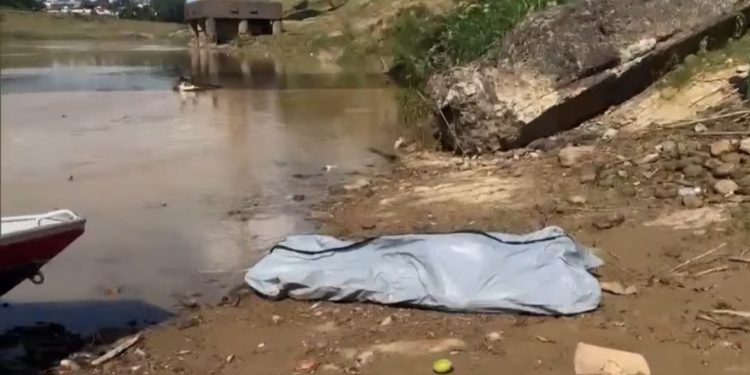 Corpo é encontrado nas águas do Rio Acre próximo à Ponte Metálica