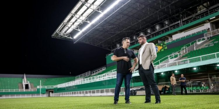 Amistoso entre Santa Cruz do Acre e Flamengo tem expectativa de mais de 10 mil pessoas