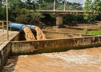 Problema em decantador da ETA II compromete abastecimento de água em Rio Branco