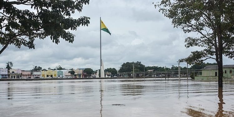 Defesa Civil alerta: cheia do Rio Acre pode ser antecipada em 2025