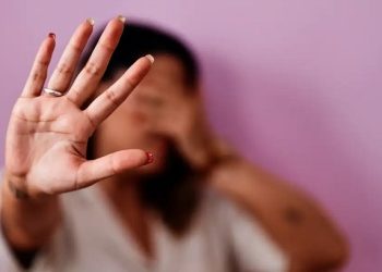 Ministério das Mulheres lança guia sobre prevenção a feminicídios