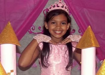 Família de Maria Cauane pede por justiça; julgamento de PMs acusados acontece após seis anos