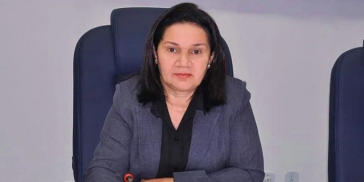 TCE-AC escolhe conselheira Dulcinéa Benício como presidente para próximo biênio