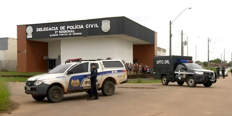 Tentativa de homicídio seguida de atropelamento é registrada em frente delegacia na Cidade do Povo