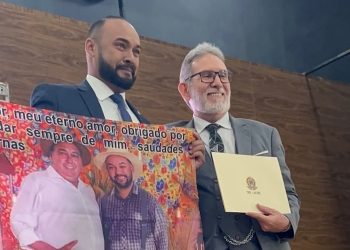 Coluna Vagno Di Paula  Em 18 de dezembro de 2024