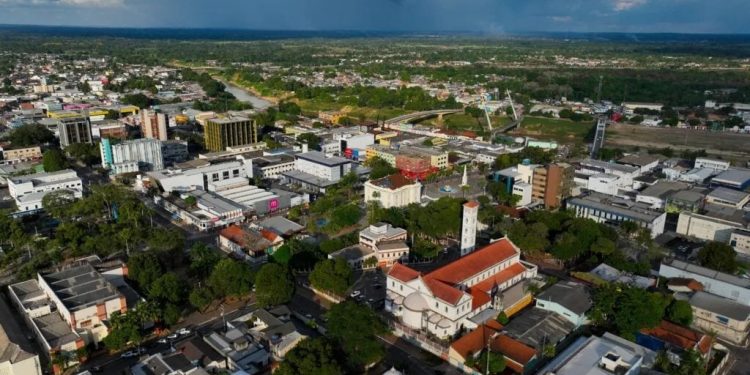 Rio Branco completa 142 anos neste sábado com história e obras que transformam a cidade