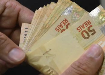 Cashback devolverá imposto a famílias mais pobres