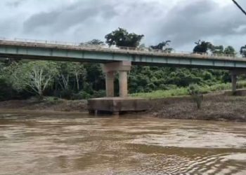Interdição da ponte sobre o rio Caeté pode causar desabastecimento na região; entenda