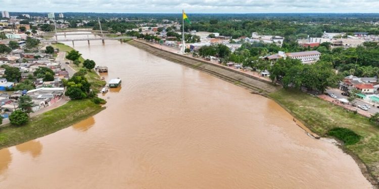 Defesa Civil do Acre aponta vazante nos principais rios do estado e monitora níveis hídricos