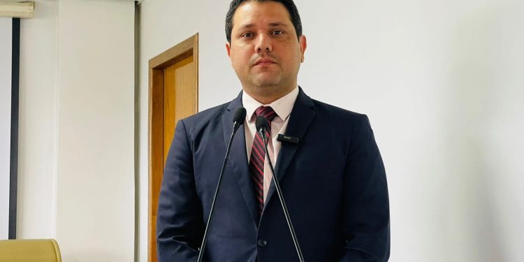 “Motorista transportou pessoas armadas”, diz João Marcos Luz sobre condição dos colaboradores do Centro Pop