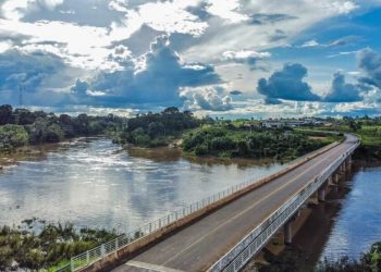 Transporte de balsa para o Rio Caeté está em andamento, informa Deracre