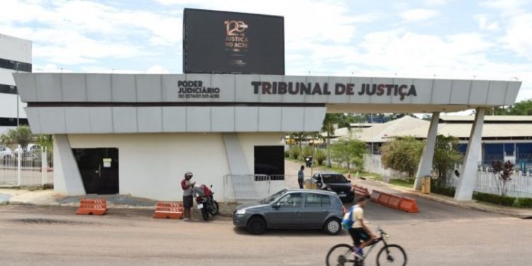 Liminar que suspendia aumento de salário dos secretários de RB é derrubada por desembargador do TJAC