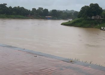 Em 10 horas chove esperado para cinco dias, 50mm, de acordo com Defesa Civil de Rio Branco