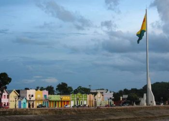 Previsão climática para fevereiro no Acre é de fortes chuvas e temporais, diz especialista