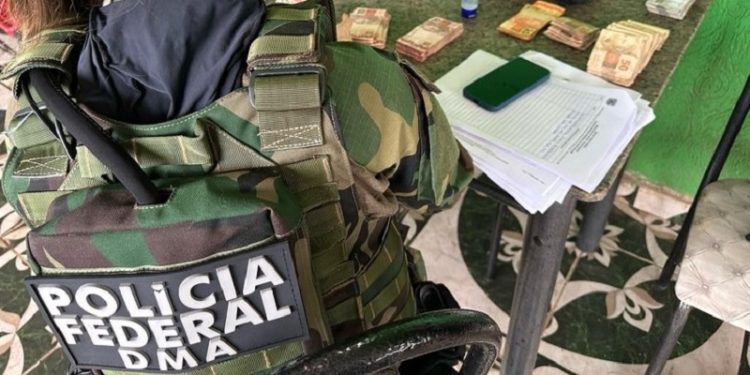 Operação que visa combater crimes ambientais é realizada em Xapuri