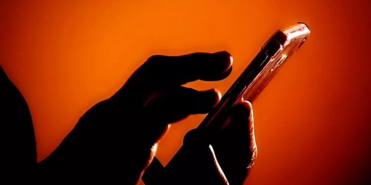 Deputada acreana propõe PL que busca criminalização do estelionato sentimental no Brasil