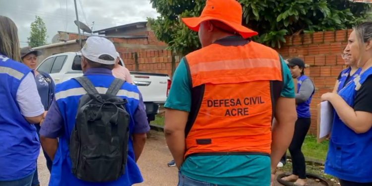 Volume de chuva registrado no fim de semana ultrapassa 40% da média esperada para o mês, diz Defesa Civil