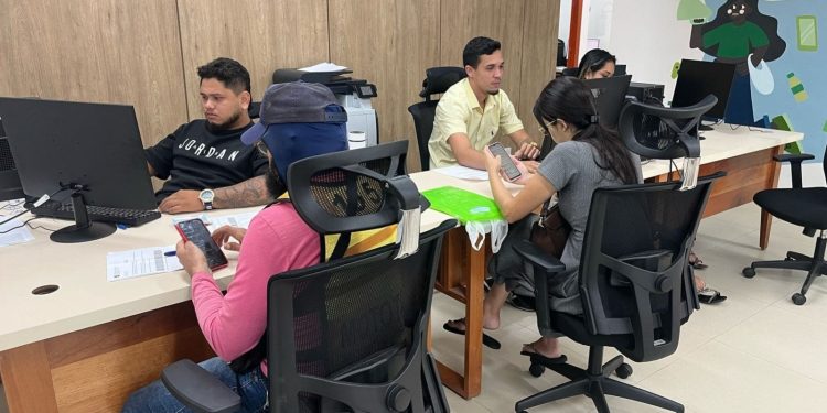 Mutirão de negociação e orientação financeira é realizado pelo Procon Acre até fim de março