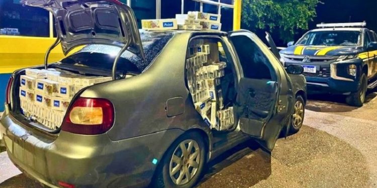 No Acre, 12 mil maços de cigarros são apreendidos durante fiscalização na BR-364