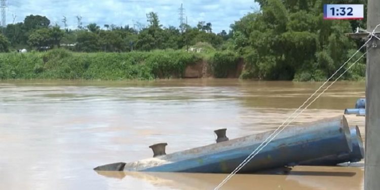 Sistema de captação de água da ETA 2 deve ser restabelecido nesta quarta, diz Saerb