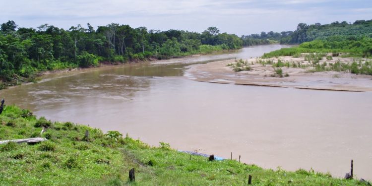 Tarauacá e Mâncio Lima decretam situação de emergência devido às cheias dos rios