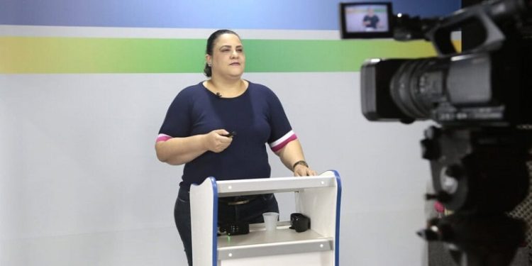 Candidatos do Concurso da Educação têm até 26 de março para agendar gravação de vídeo aulas