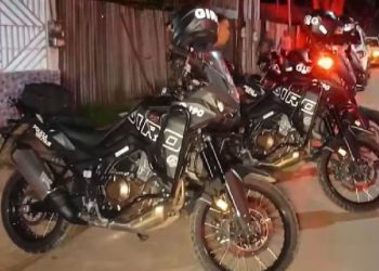 Suspeito de feminicídio no bairro Seis de Agosto segue foragido após matar ex-companheira